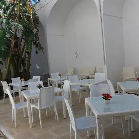 Al Centro 3* Галлиполи